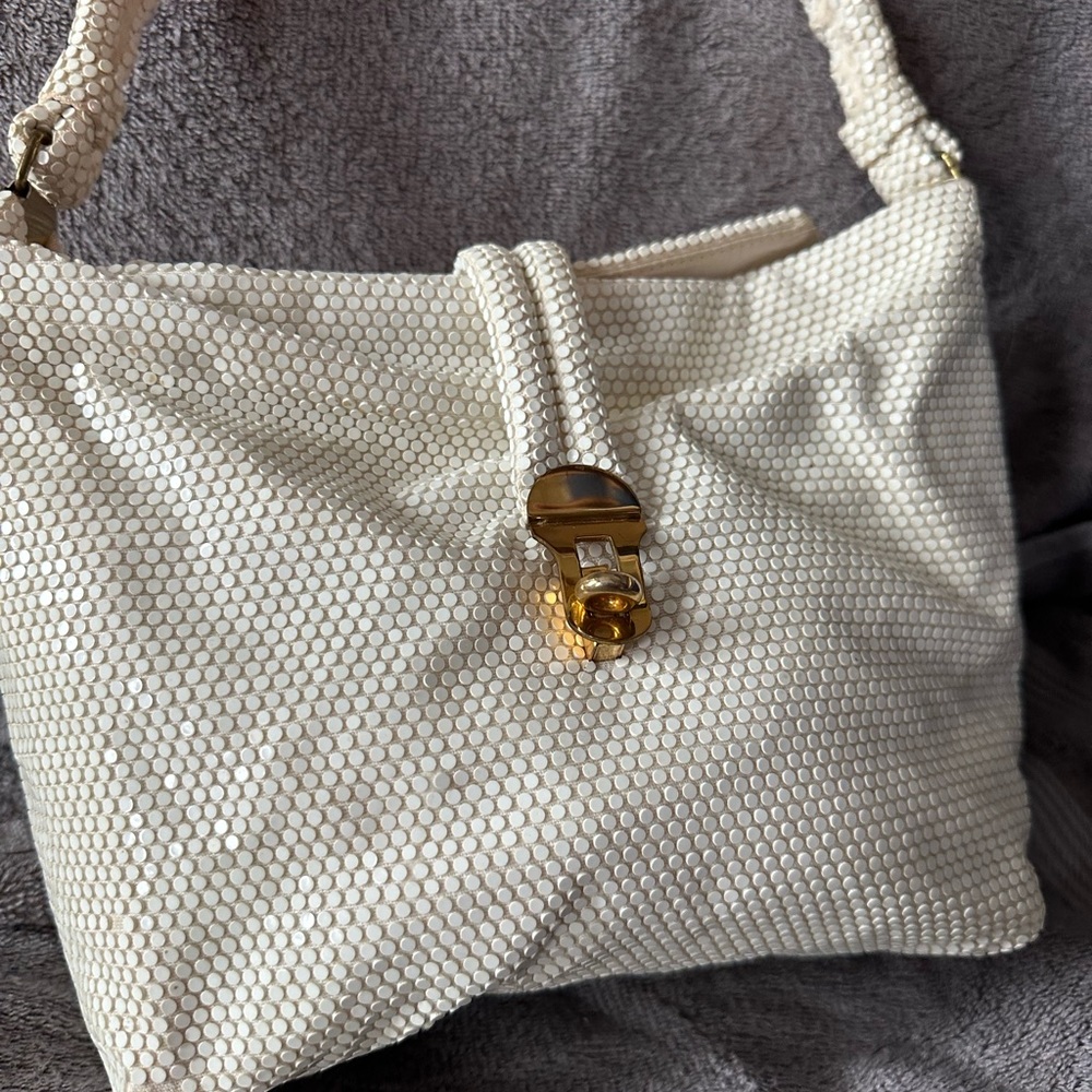 Very nice mini purse